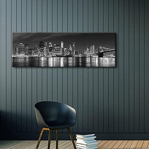 Wieco Art New York Manhattan Night View Canvas Print